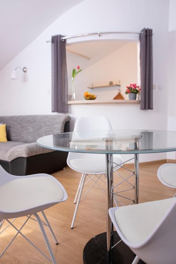 Apartman Ivo Kaštela エクステリア 写真