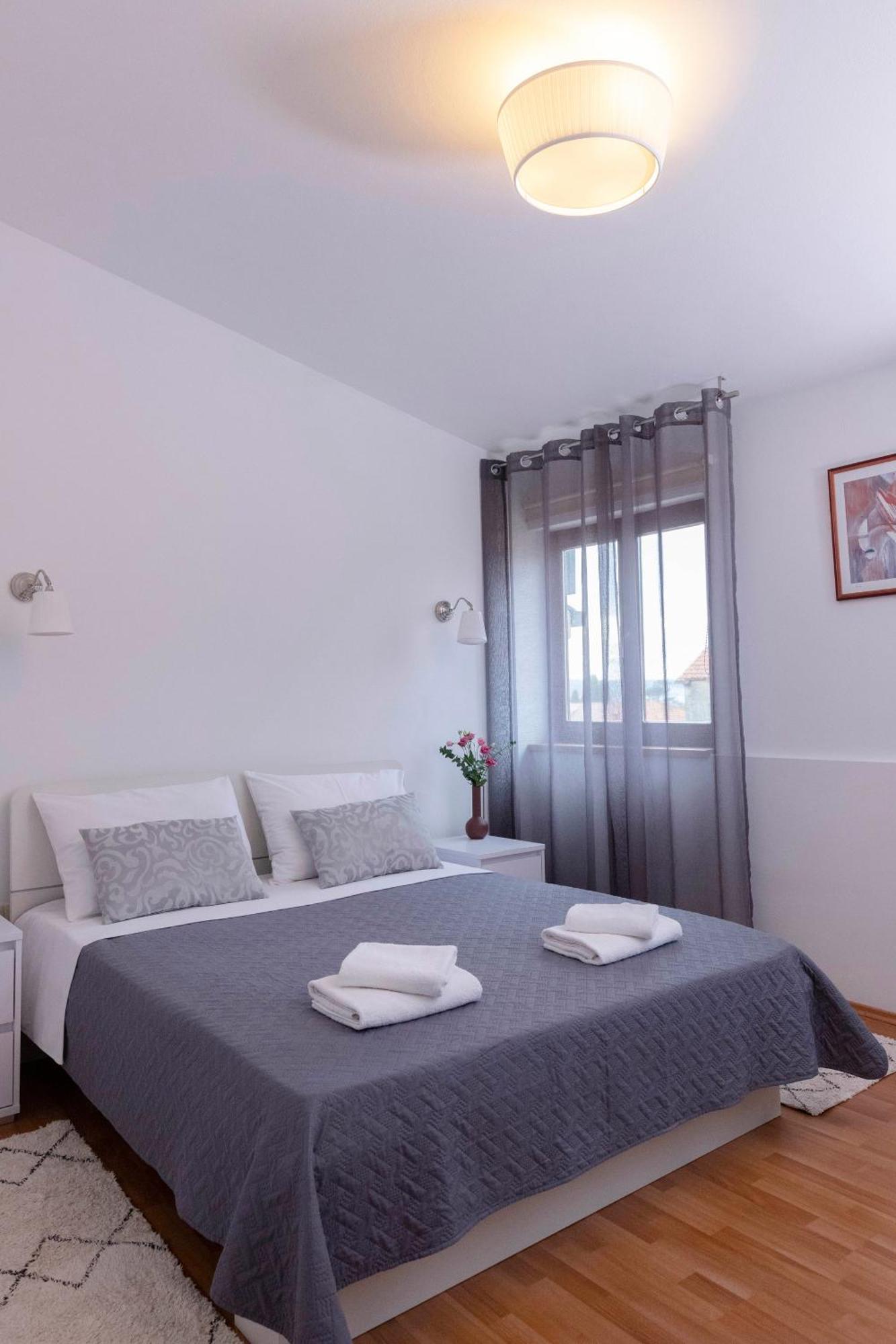 Apartman Ivo Kaštela エクステリア 写真