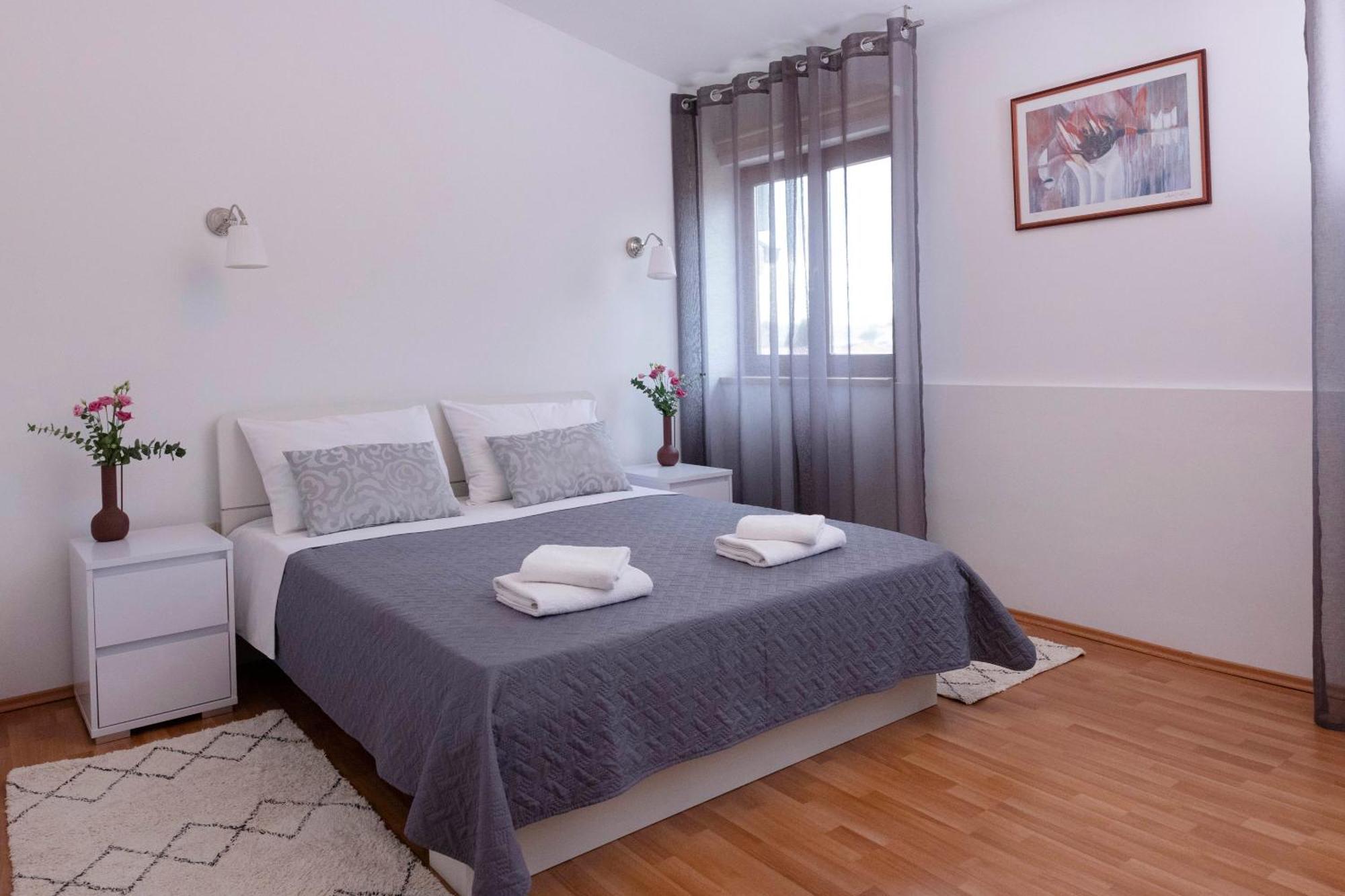 Apartman Ivo Kaštela エクステリア 写真